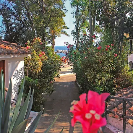 阿尔巴塔克斯公园度假村 - 沙丘 度假村 4*